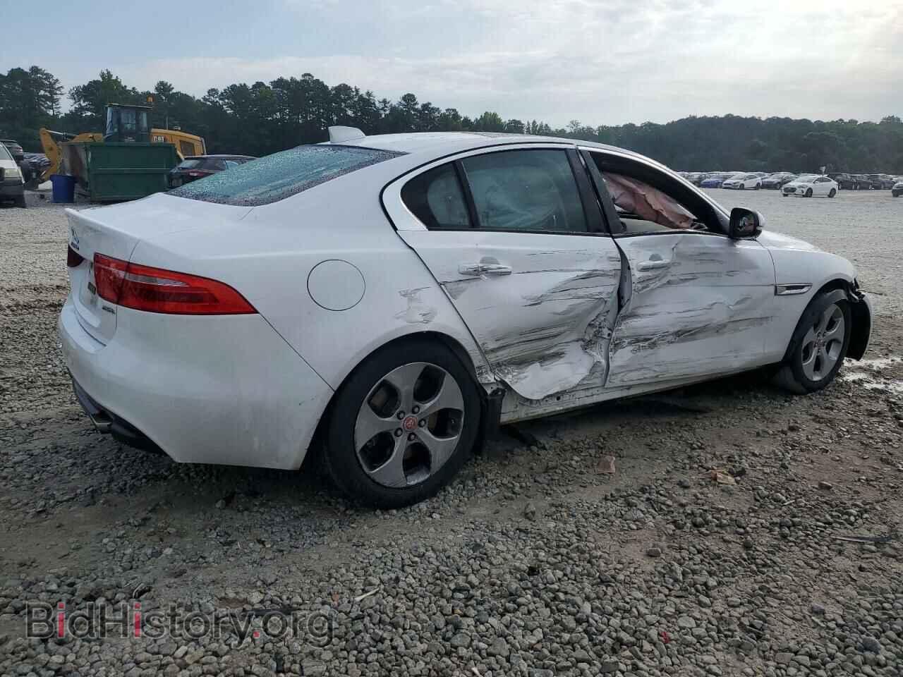 2017 JAGUAR XE - VIN: SAJAR4BG8HA977308 - Фото 3