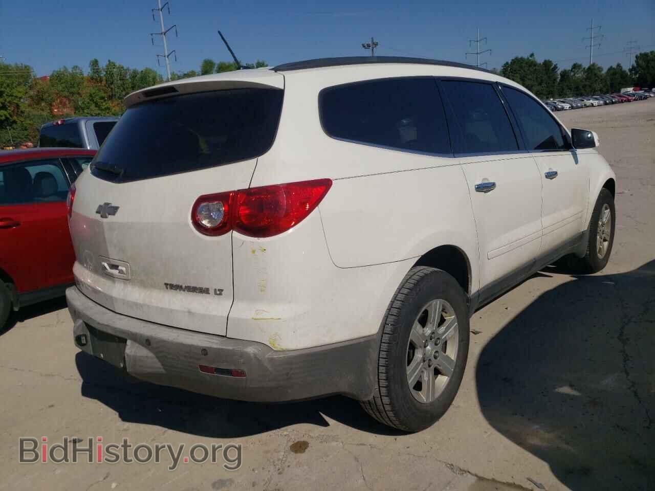 2010 CHEVROLET TRAVERSE - VIN: 1GNLRFED3AJ209043 - Фото 4