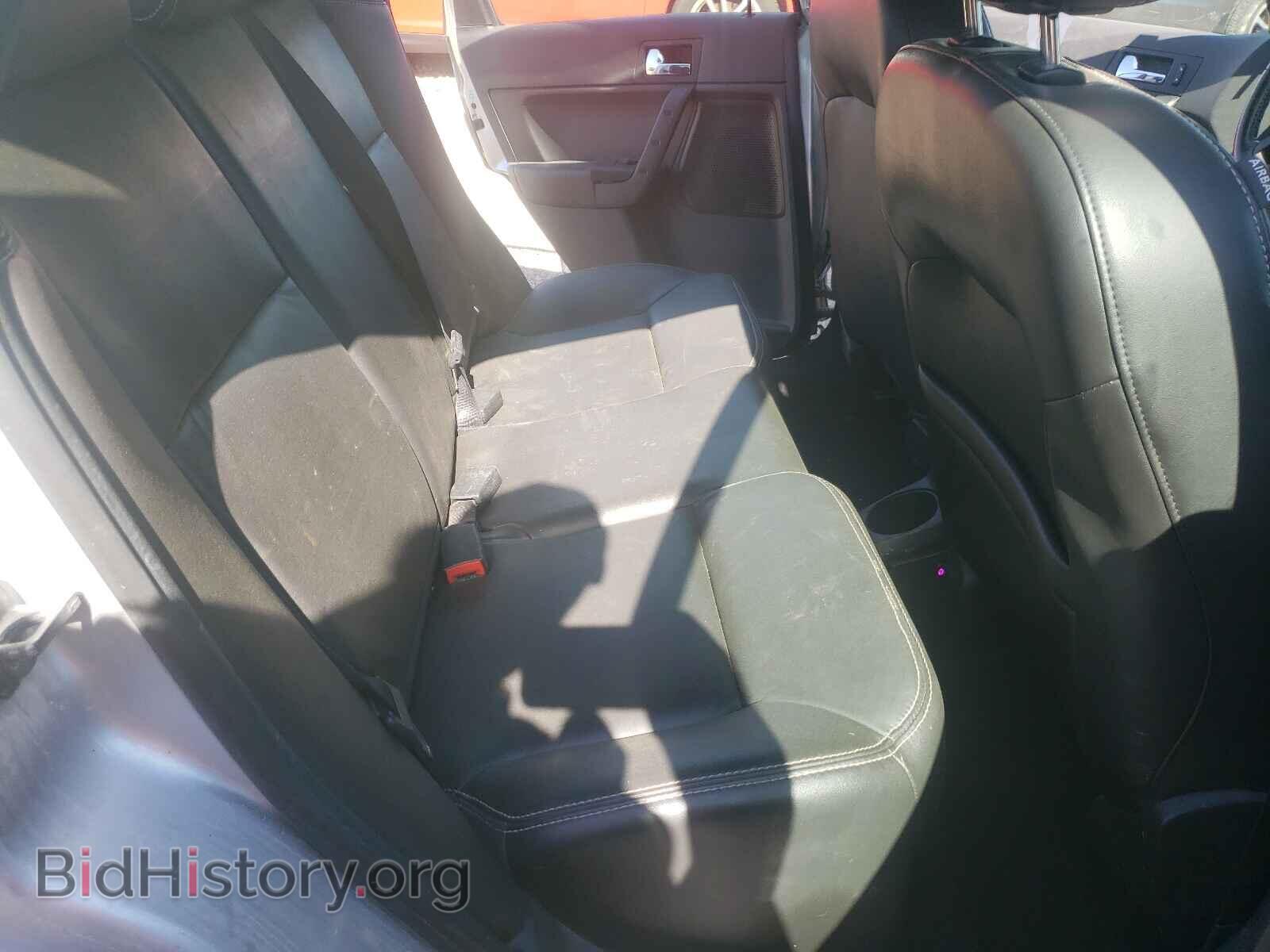 2010 FORD FOCUS - VIN: 1FAHP3GN4AW105016 - Фото 6