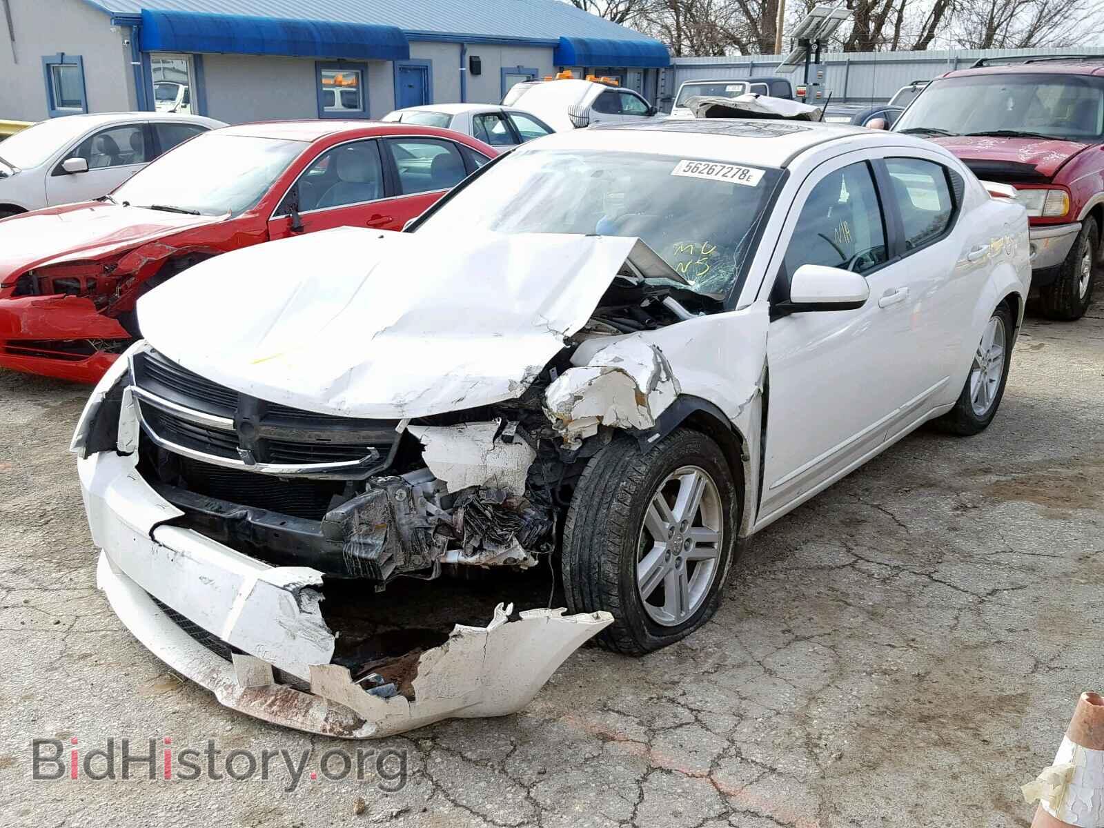 2010 DODGE AVENGER - VIN: 1B3CC5FD8AN166803 - Фото 2
