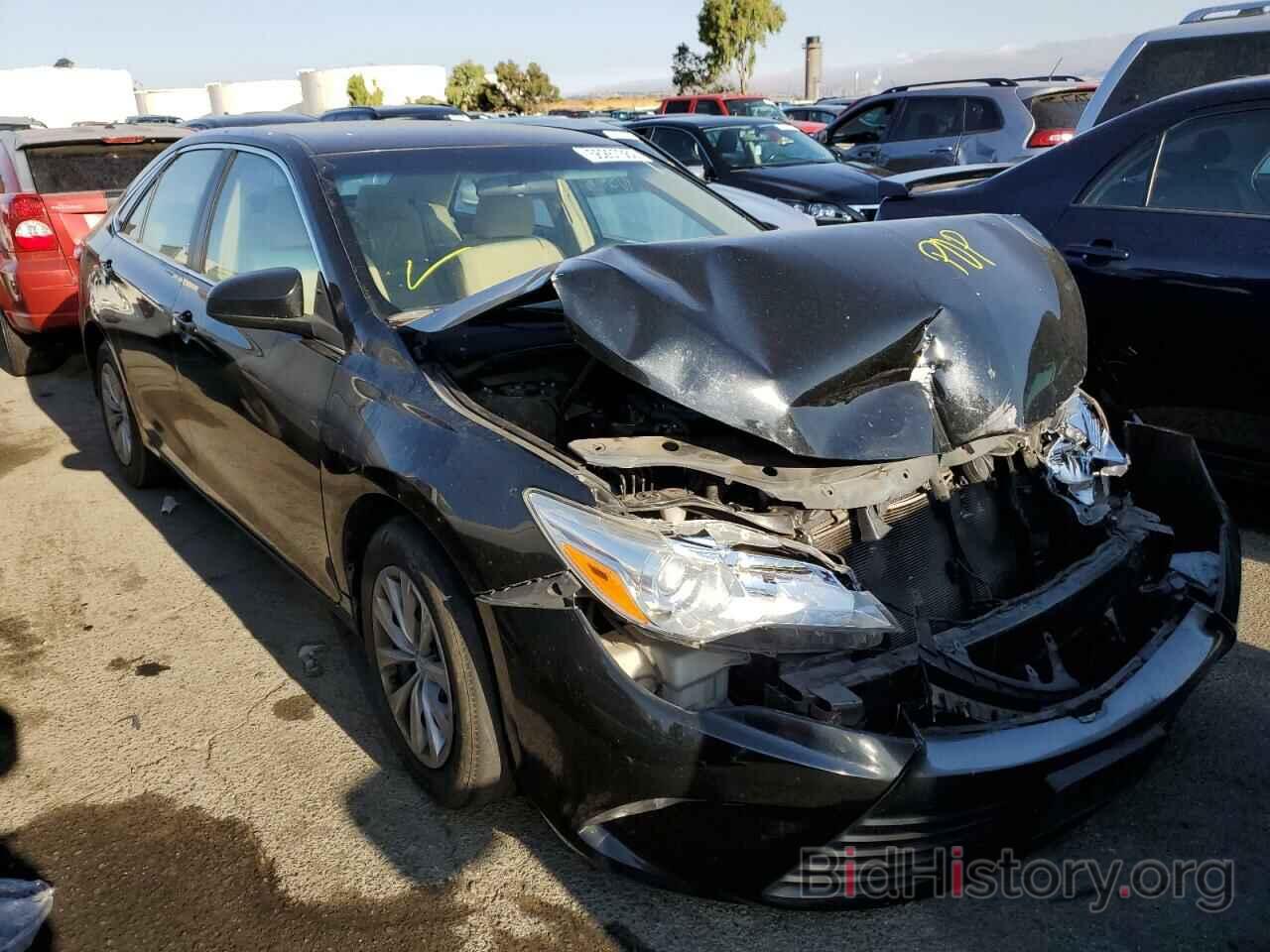 Photo 4T4BF1FK8FR458023 - TOYOTA CAMRY 2015