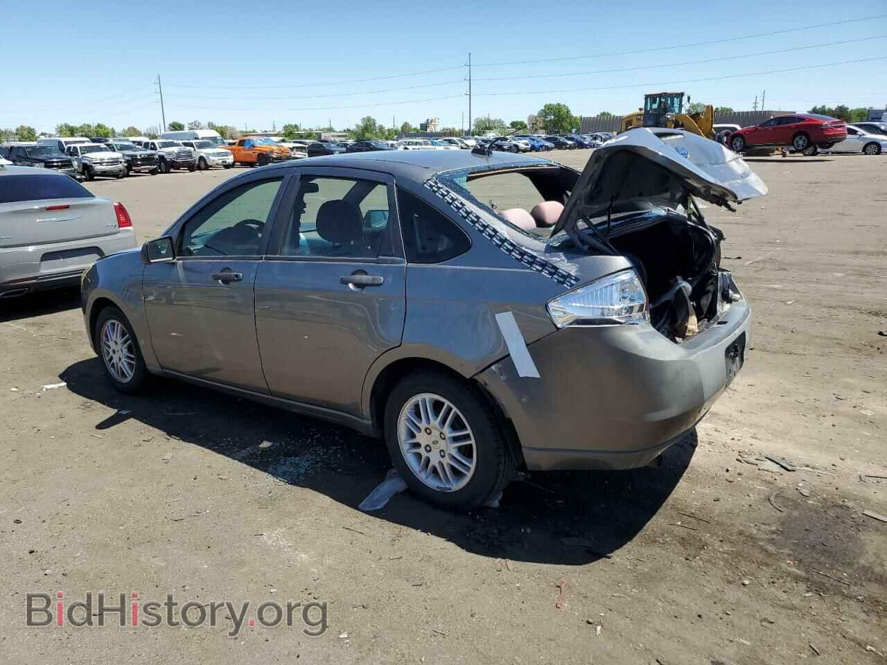 2010 FORD FOCUS - VIN: 1FAHP3FN1AW282043 - Фото 2