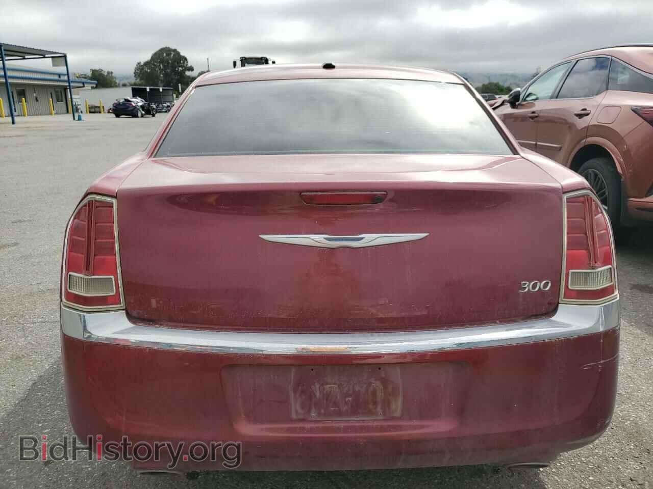 2012 CHRYSLER 300 - VIN: 2C3CCAAG5CH188881 - Фото 6