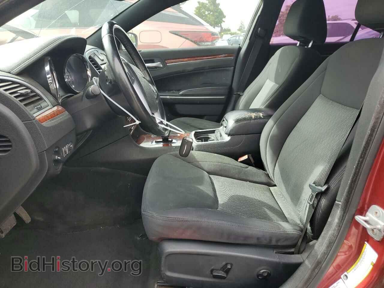 2012 CHRYSLER 300 - VIN: 2C3CCAAG5CH188881 - Фото 7