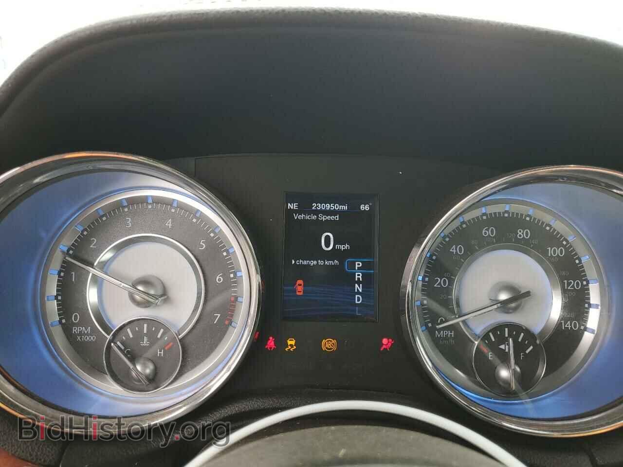 2012 CHRYSLER 300 - VIN: 2C3CCAAG5CH188881 - Фото 9
