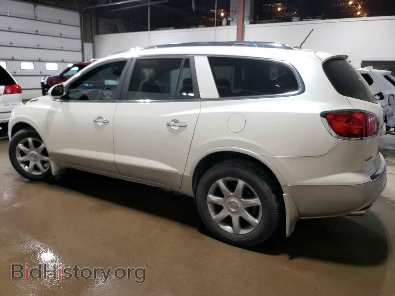 2008 BUICK ENCLAVE - VIN: 5GAEV23738J104971 - Фото 2