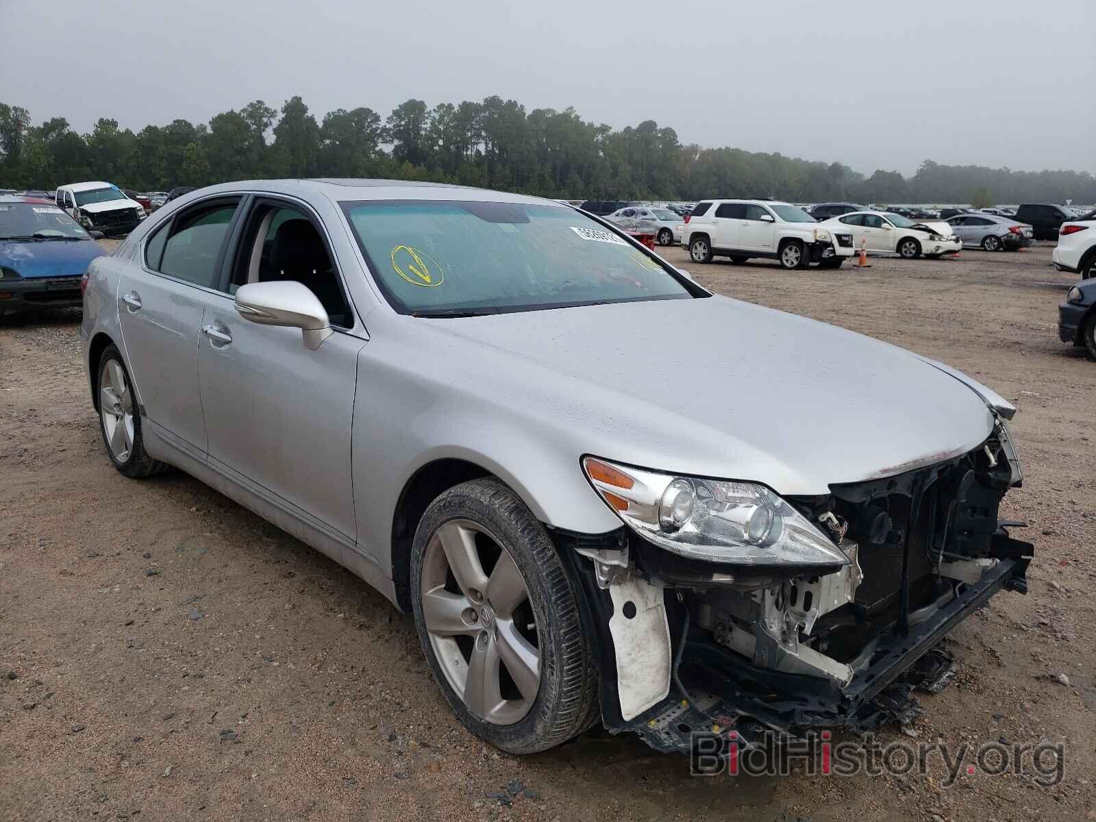 Photo JTHBL5EF2B5106979 - LEXUS LS460 2011