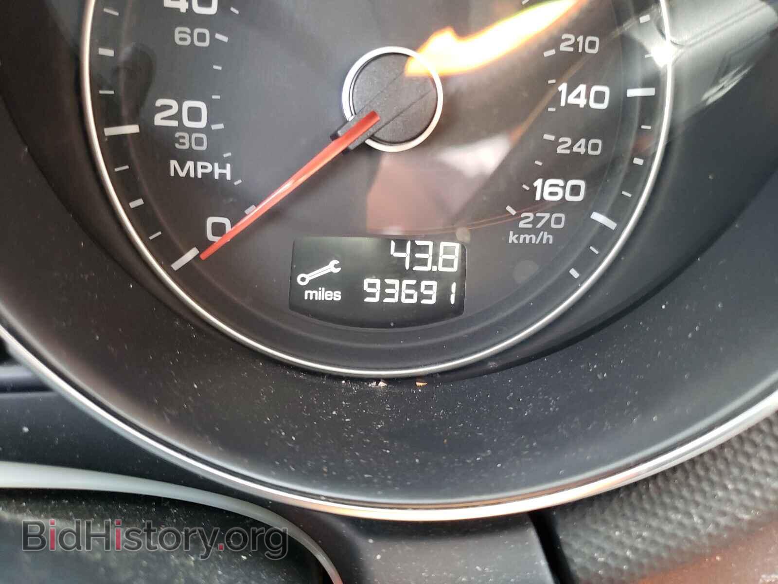 2011 AUDI TT - VIN: TRUBFAFK0B1023576 - Фото 8