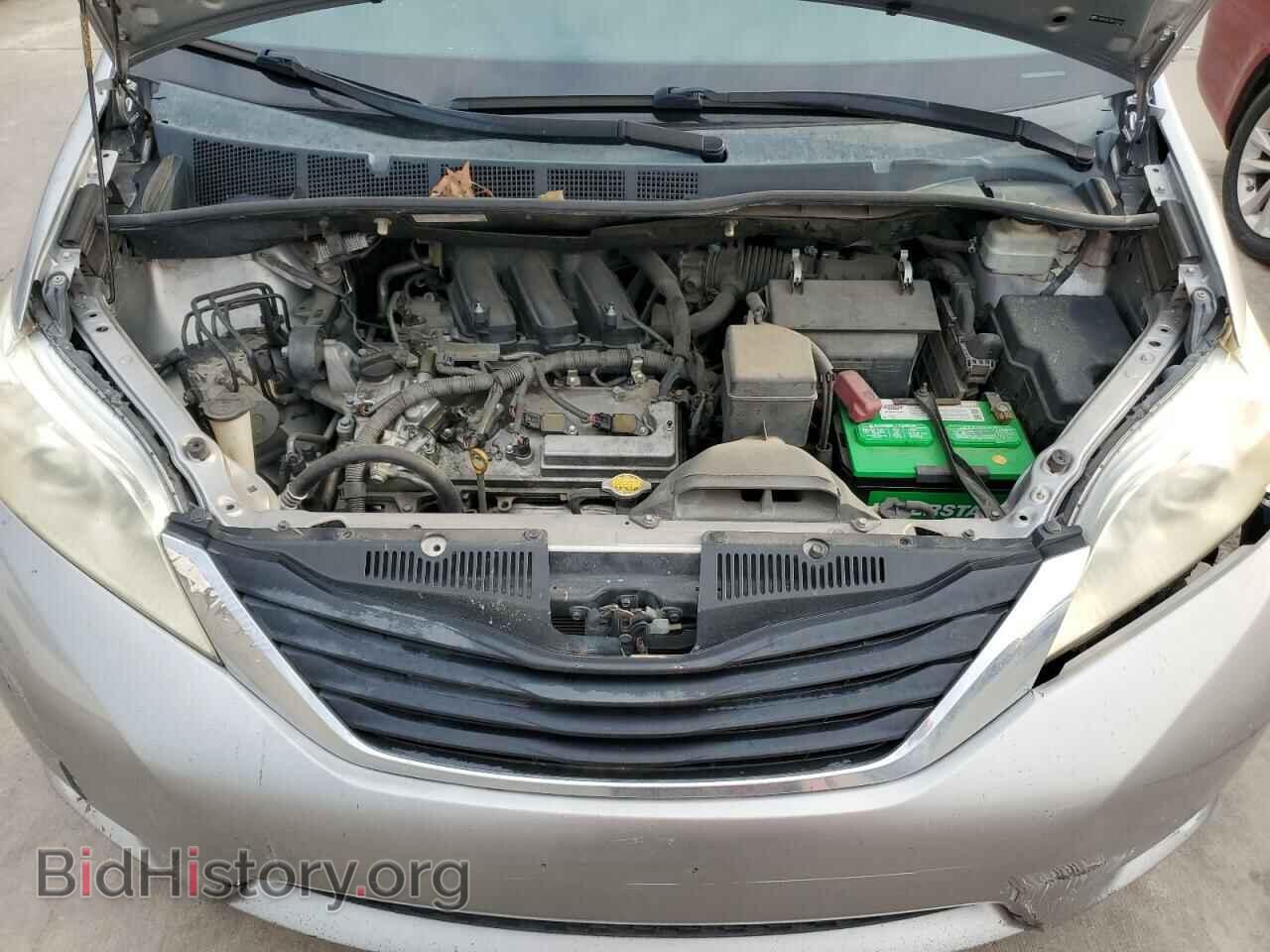 2011 TOYOTA All Models - VIN: 5TDKK3DC7BS014535 - Фото 12