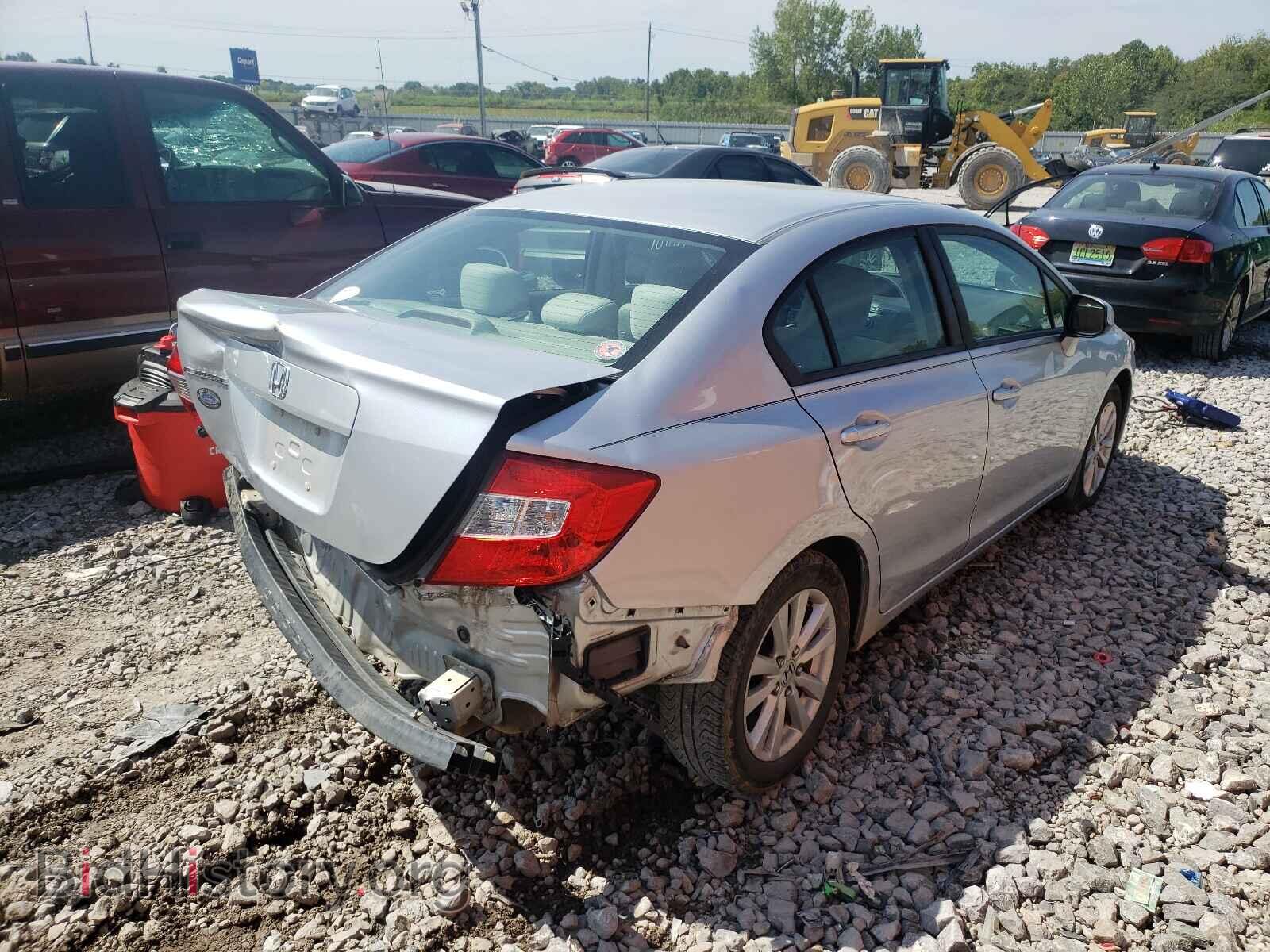 2012 HONDA CIVIC - VIN: 19XFB2F85CE041331 - Photo 4