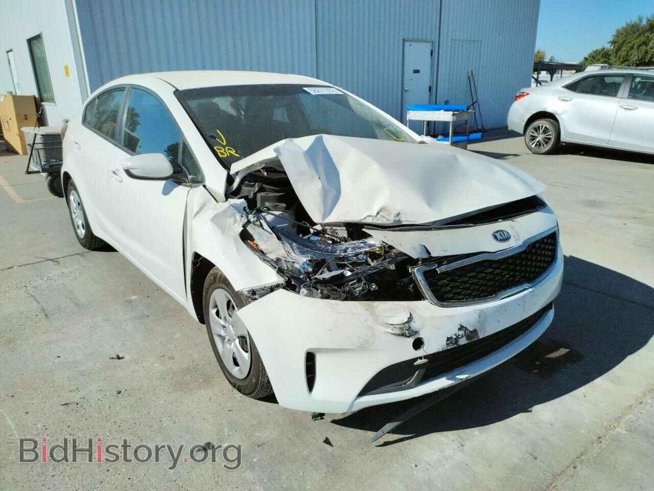 Фотография 3KPFK4A74HE140949 - KIA FORTE 2017