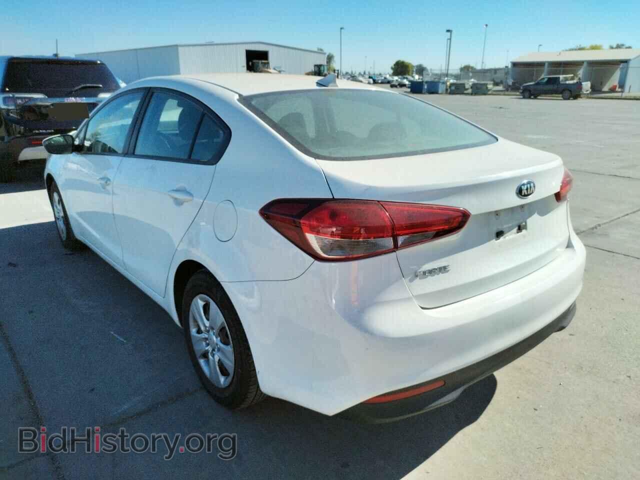 2017 KIA FORTE - VIN: 3KPFK4A74HE140949 - Фото 3