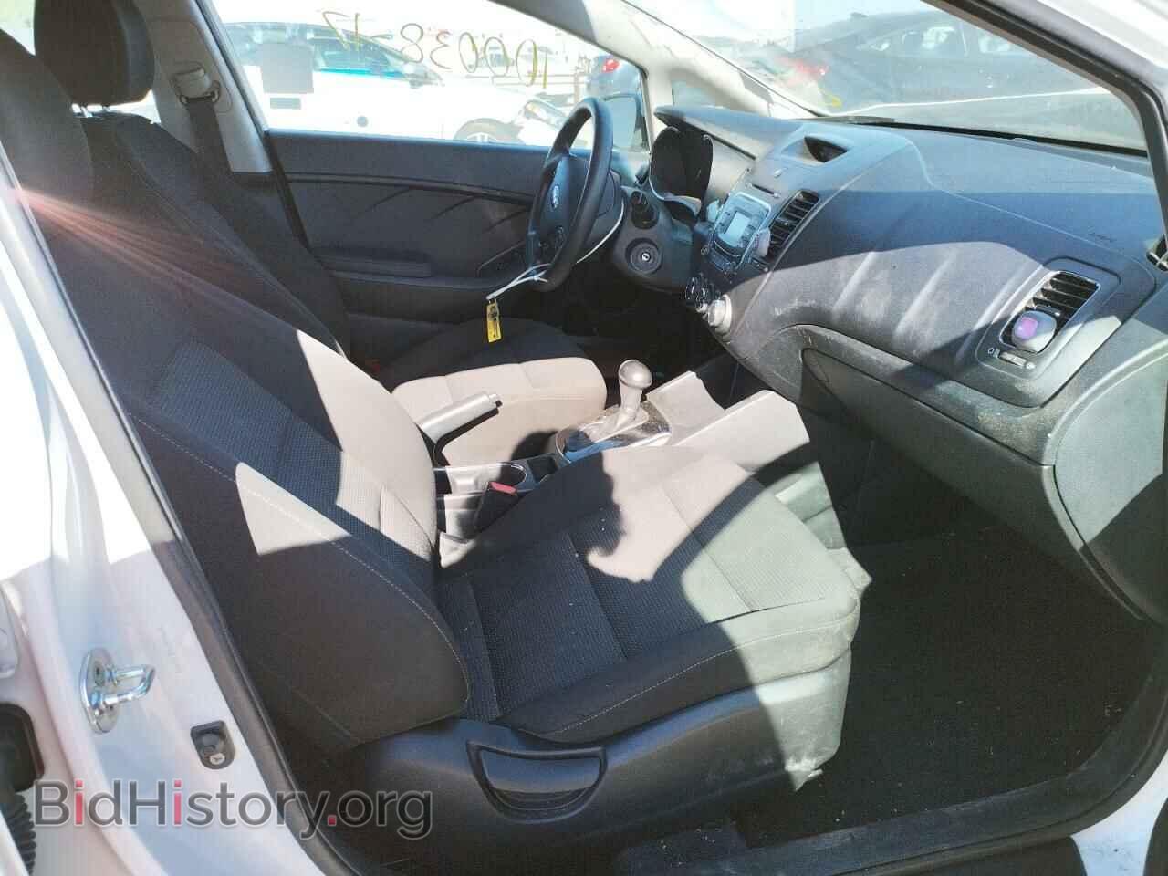 2017 KIA FORTE - VIN: 3KPFK4A74HE140949 - Фото 5