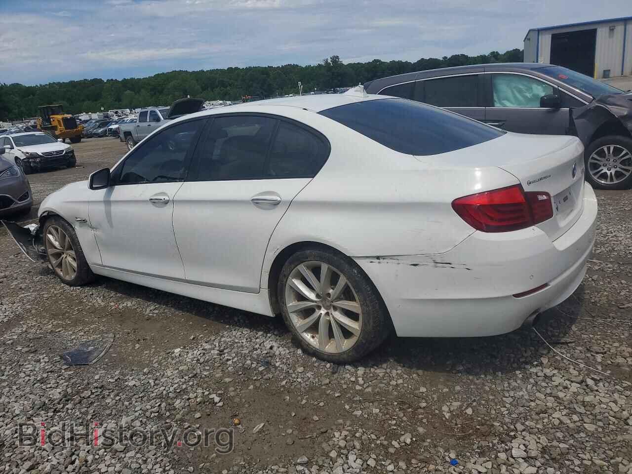 2012 BMW 5 SERIES - VIN: WBAFR7C57CC813139 - Photo 2