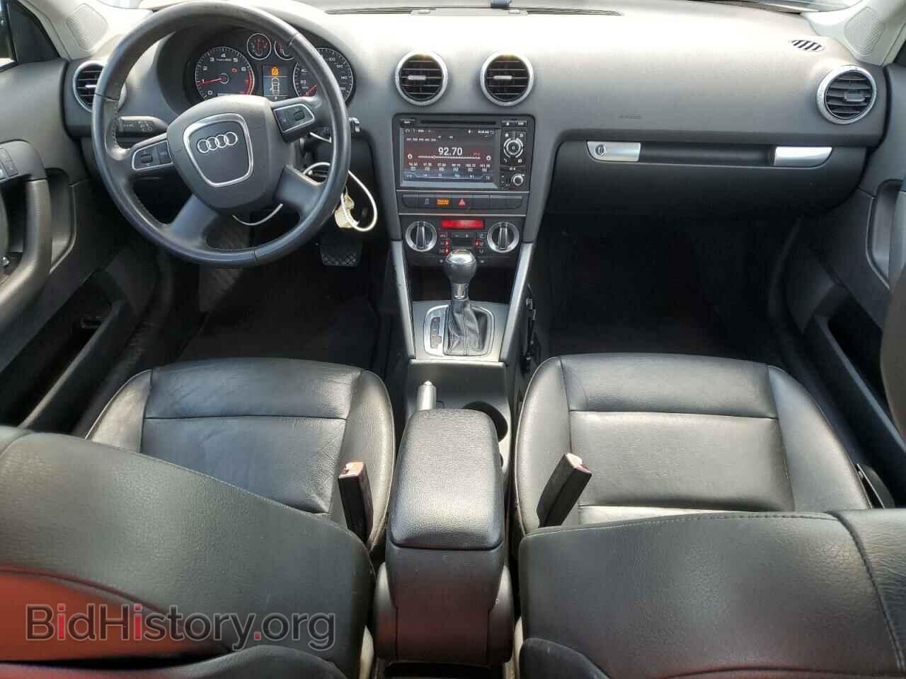 2013 AUDI A3 - VIN: WAUBEAFM9DA002921 - Фото 8
