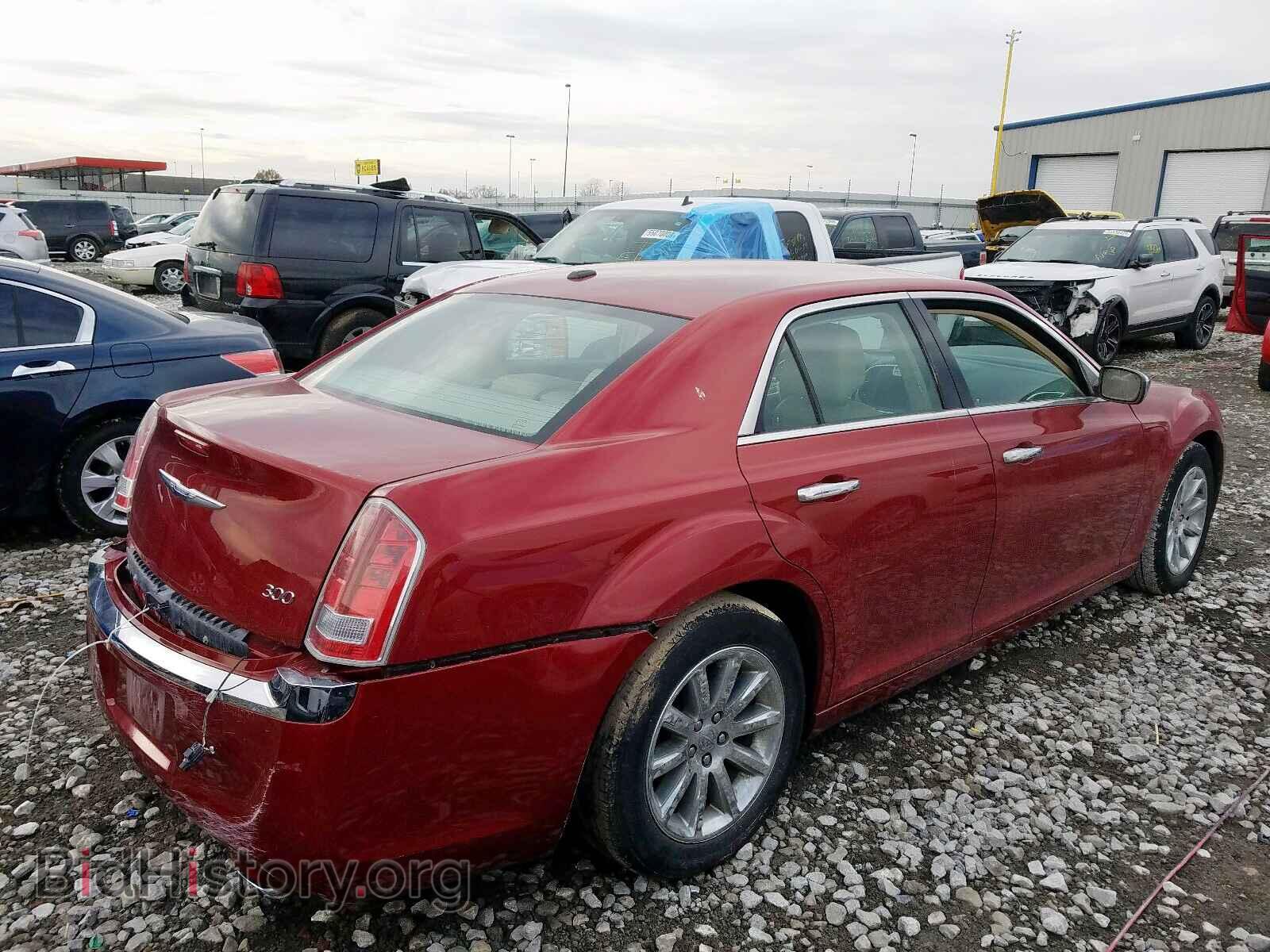 2012 CHRYSLER 300 - VIN: 2C3CCACG2CH192979 - Photo 4