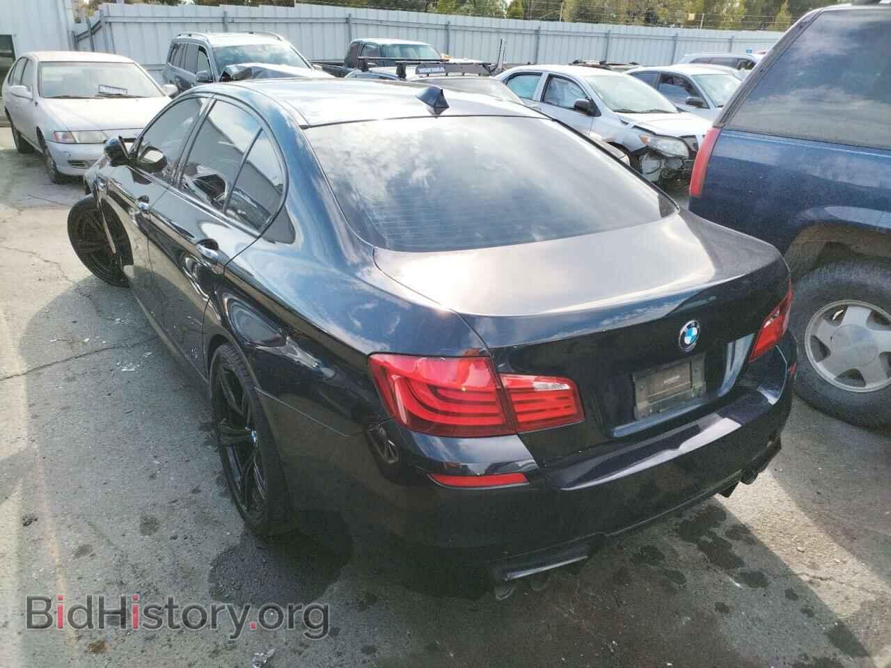 2013 BMW M5 - VIN: WBSFV9C59DD096516 - Фото 3