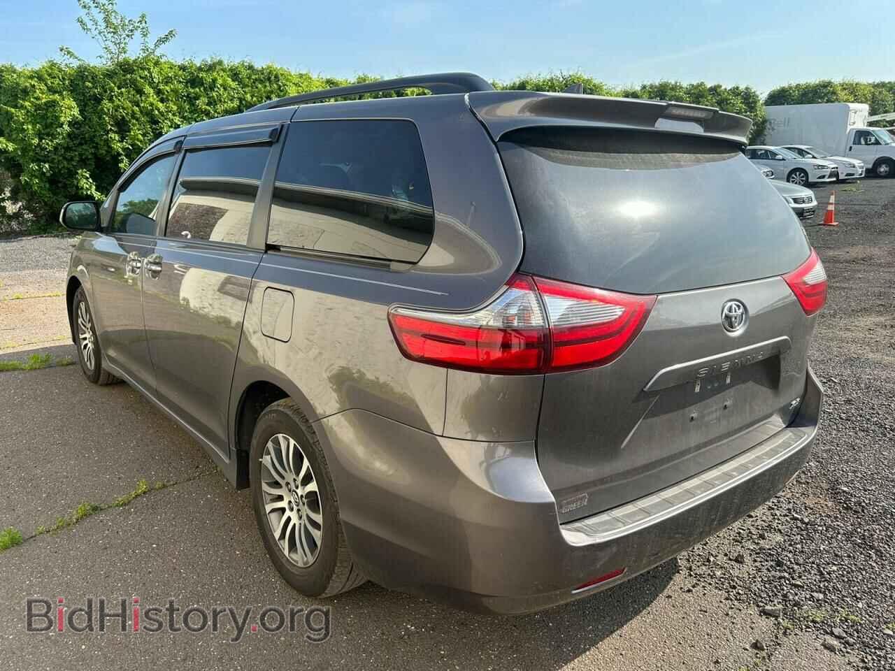 2020 TOYOTA All Models - VIN: 5TDYZ3DC1LS046582 - Фото 2