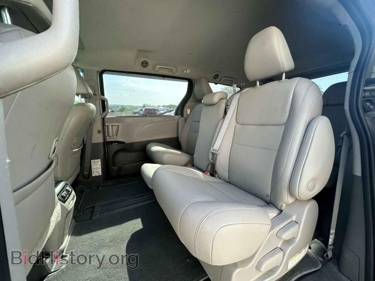 2020 TOYOTA All Models - VIN: 5TDYZ3DC1LS046582 - Фото 9