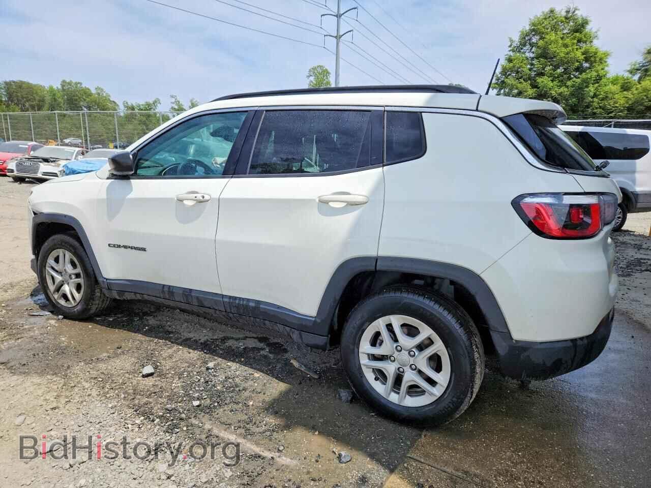 2019 JEEP COMPASS - VIN: 3C4NJCAB3KT743634 - Photo 2