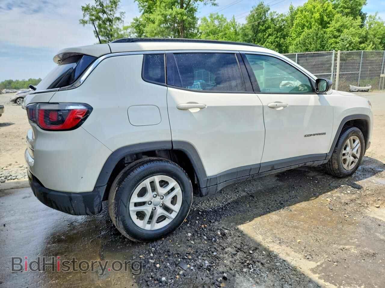 2019 JEEP COMPASS - VIN: 3C4NJCAB3KT743634 - Photo 3