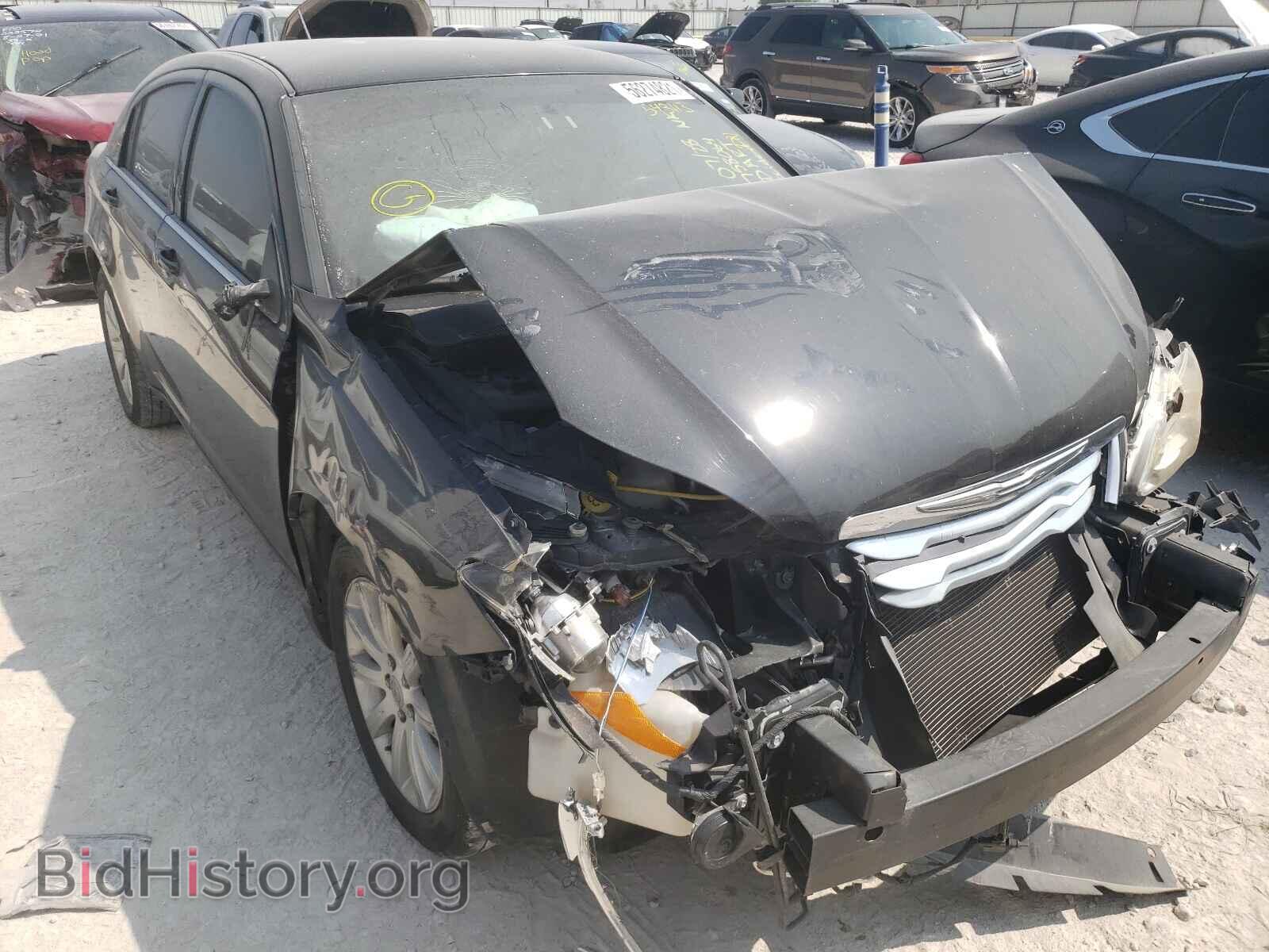 Photo 1C3BC1FB7BN543113 - CHRYSLER 200 2011