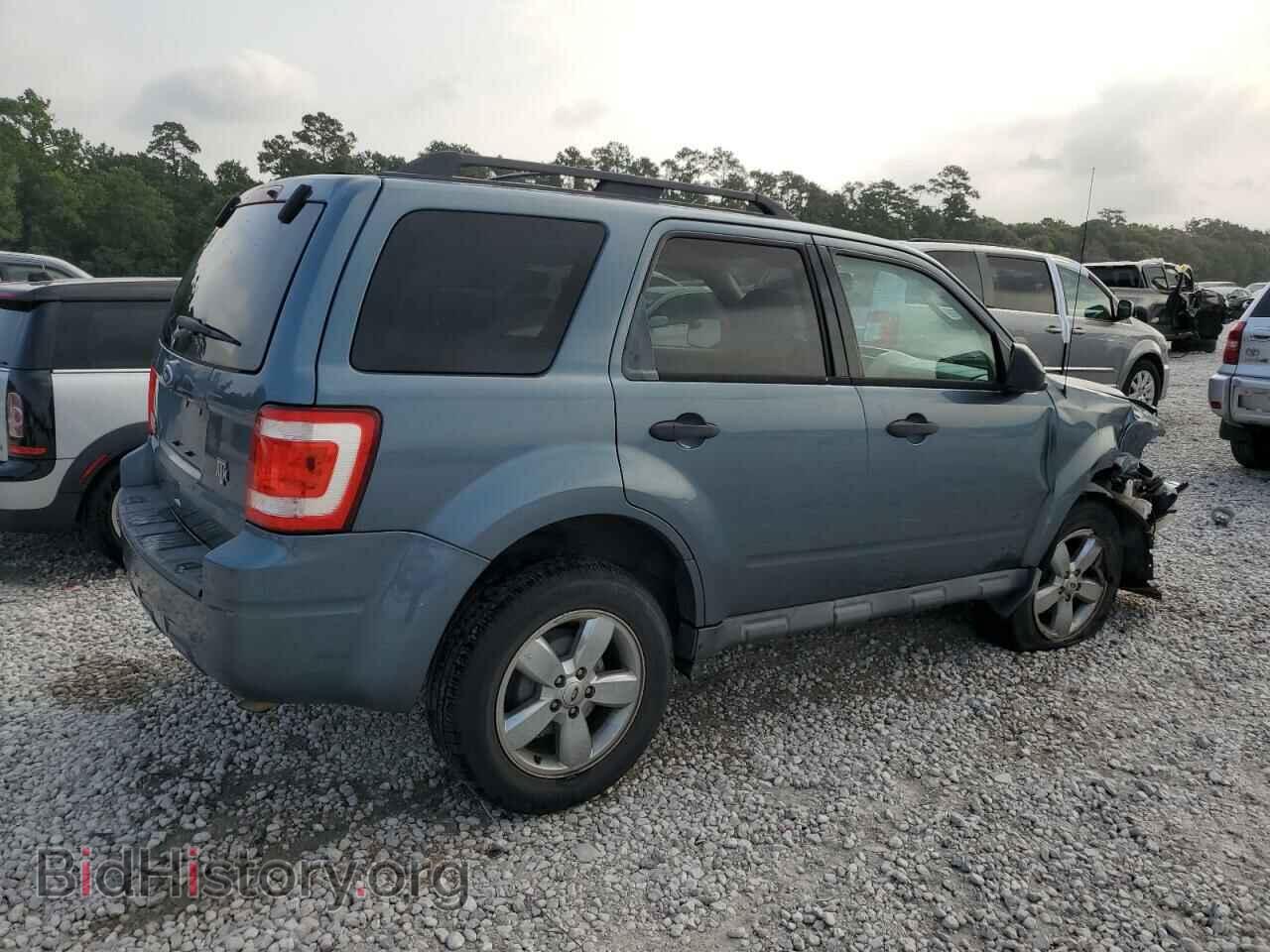 2011 FORD ESCAPE - VIN: 1FMCU0D73BKA74038 - Фото 3