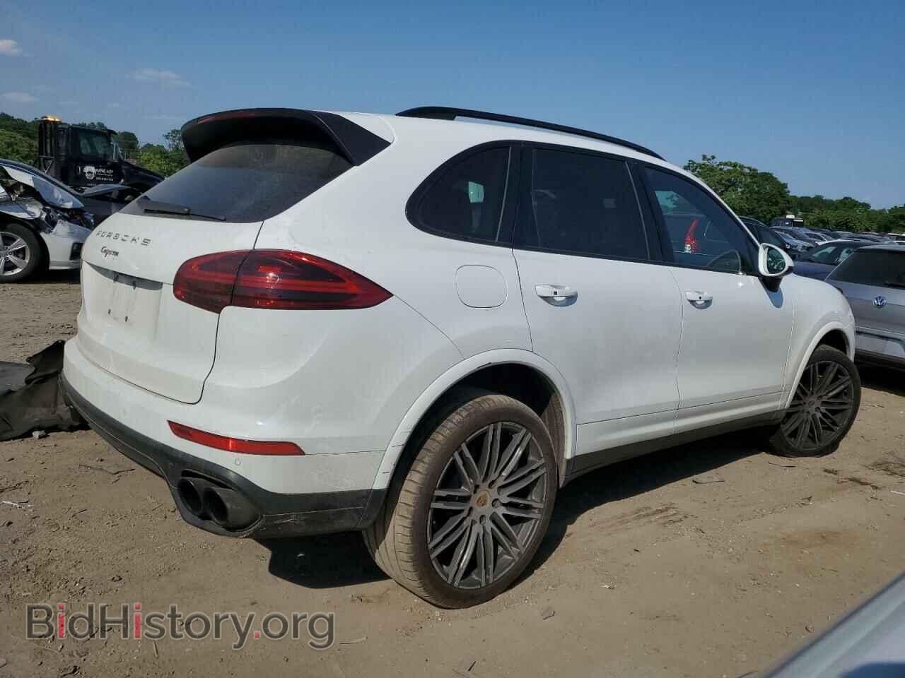 2017 PORSCHE CAYENNE - VIN: WP1AA2A21HKA82218 - Фото 3