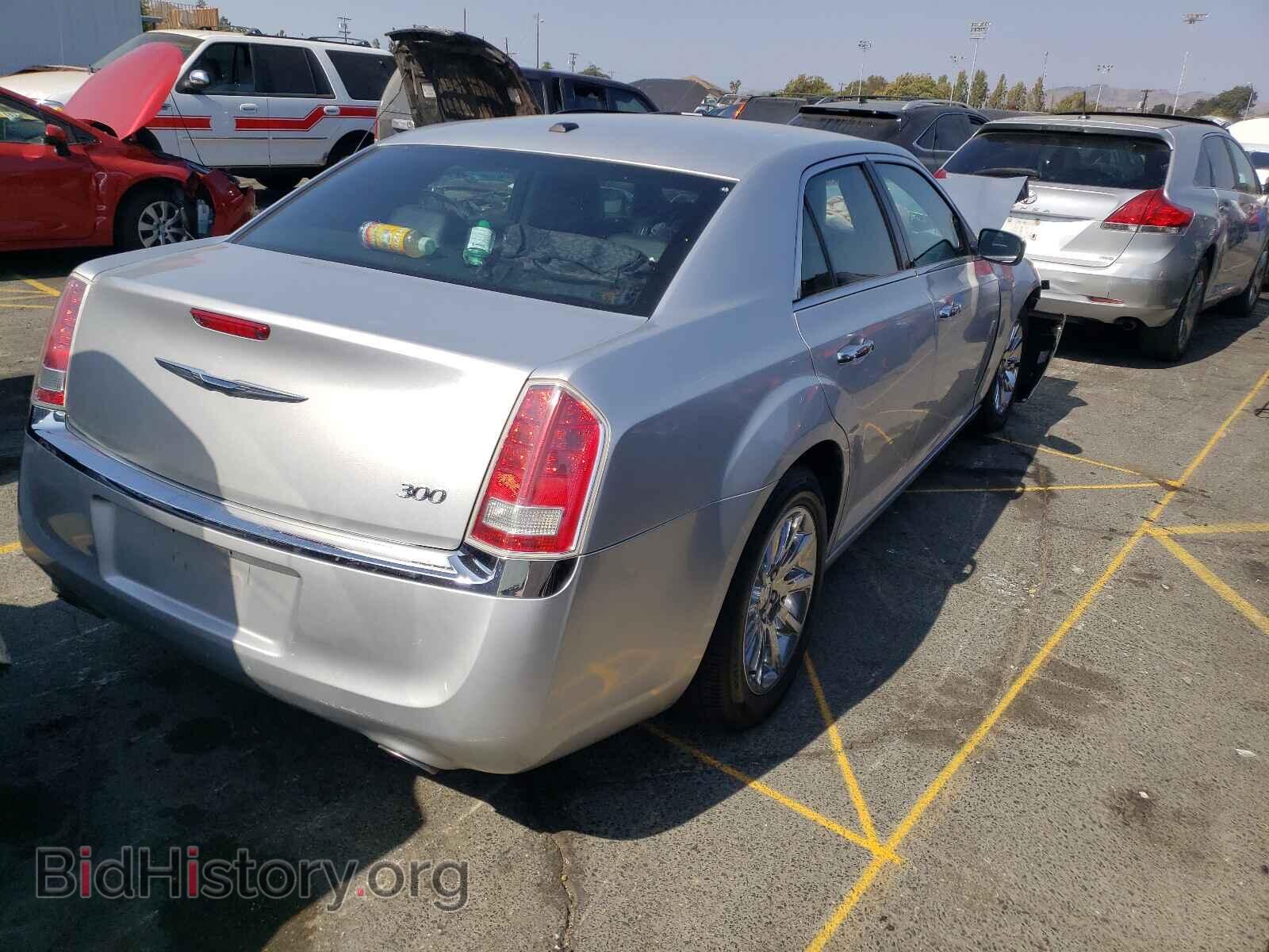 2012 CHRYSLER 300 - VIN: 2C3CCACG7CH278580 - Фото 4