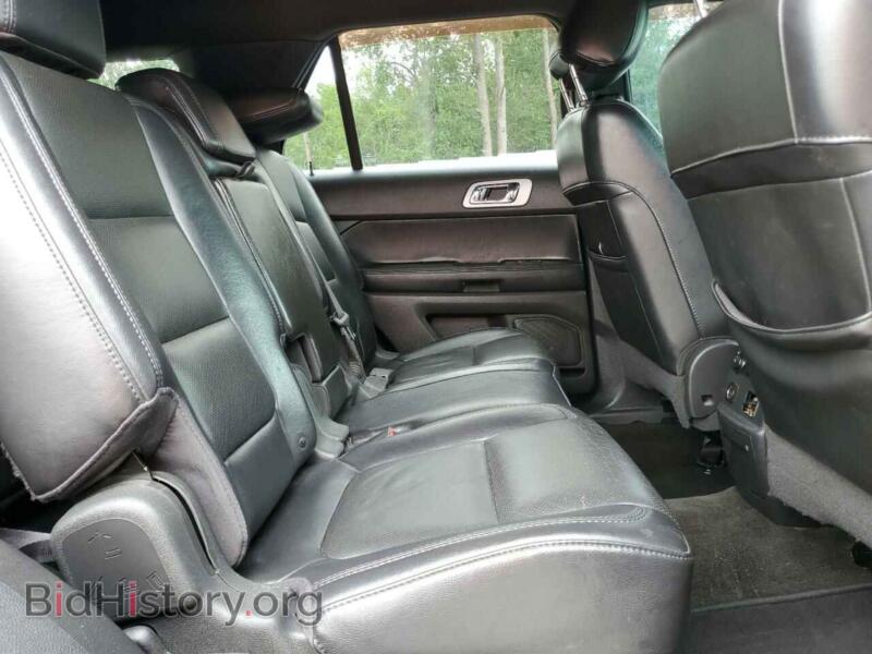 2011 Ford EXPLORER (VIN 1FMHK8F80BGA75134) — photo 11 of 15