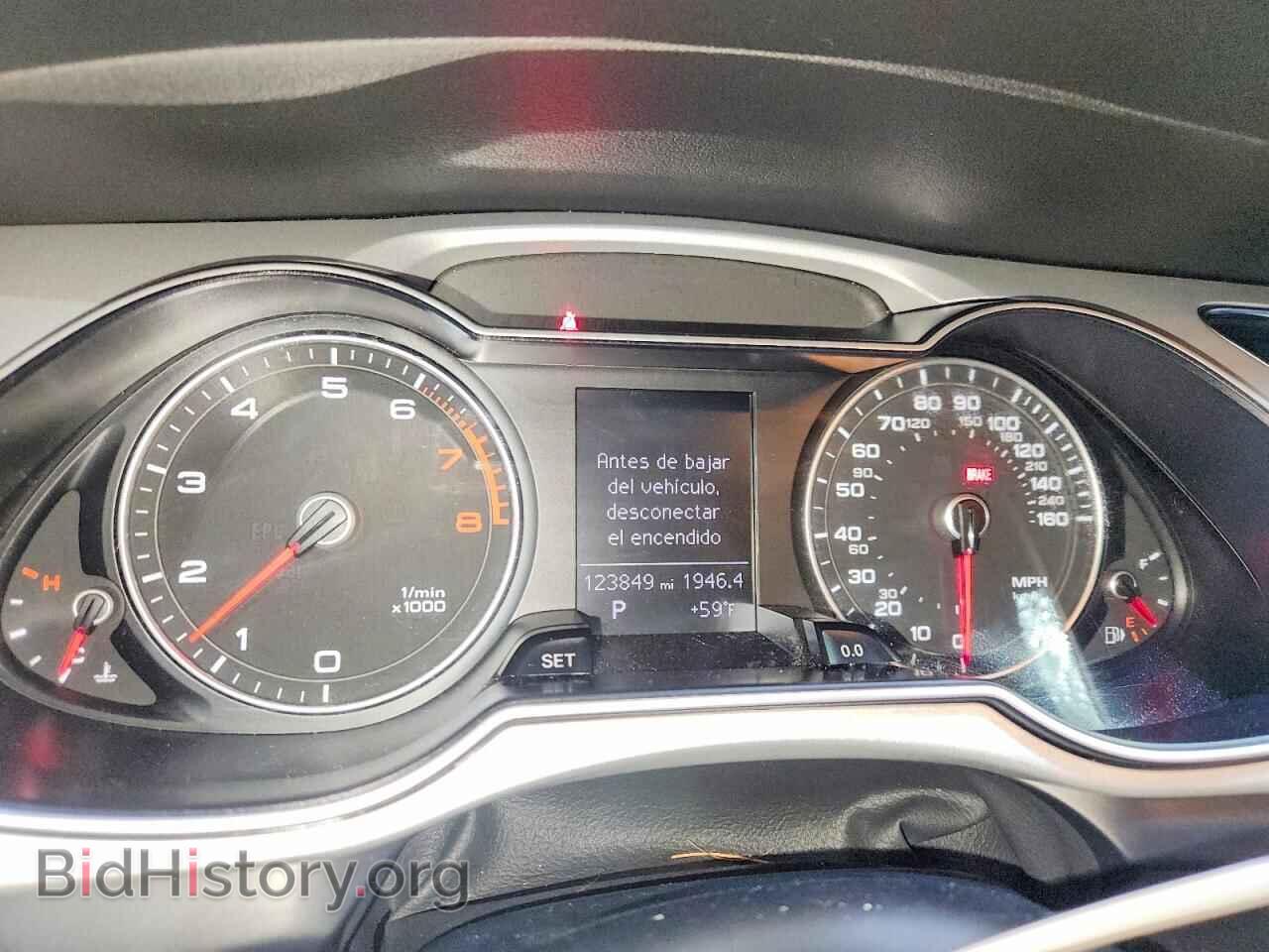 2016 AUDI A4 - VIN: WAUBFAFL0GN001321 - Фото 9