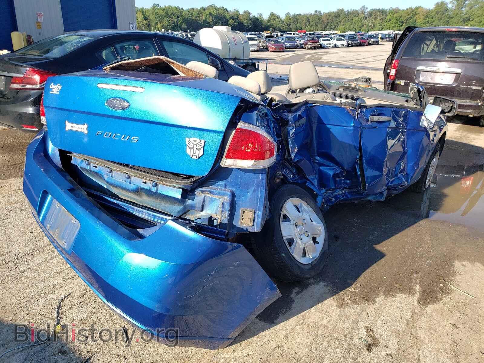 2010 FORD FOCUS - VIN: 1FAHP3EN9AW239975 - Фото 4