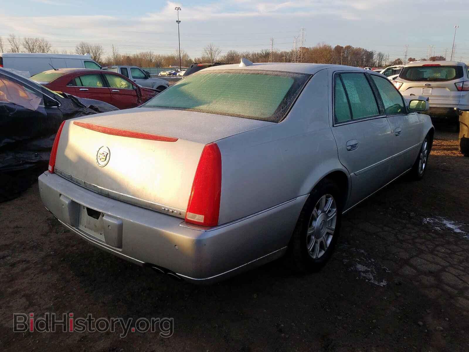 2010 CADILLAC DTS - VIN: 1G6KD5EY9AU123074 - Фото 4