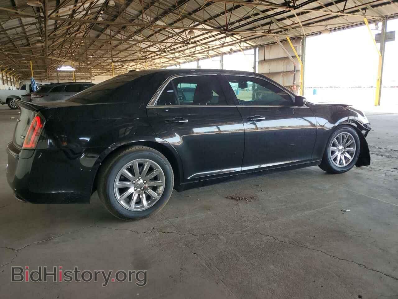 2012 CHRYSLER 300 - VIN: 2C3CCABG2CH257461 - Photo 3