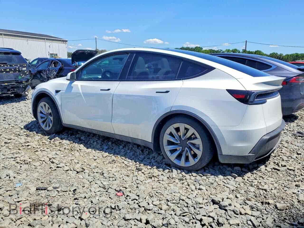 2026 TESLA MODEL Y - VIN: 7SAYGDEE9TA469054 - Фото 2