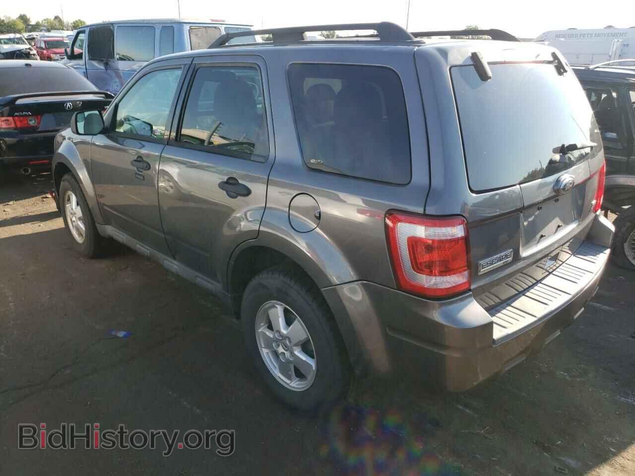 2011 FORD ESCAPE - VIN: 1FMCU9DG2BKB04649 - Фото 3