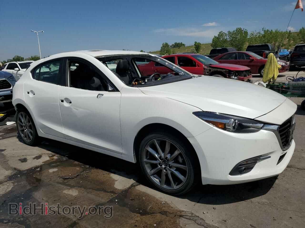 2018 MAZDA 3 - VIN: 3MZBN1M38JM220406 - Фото 4