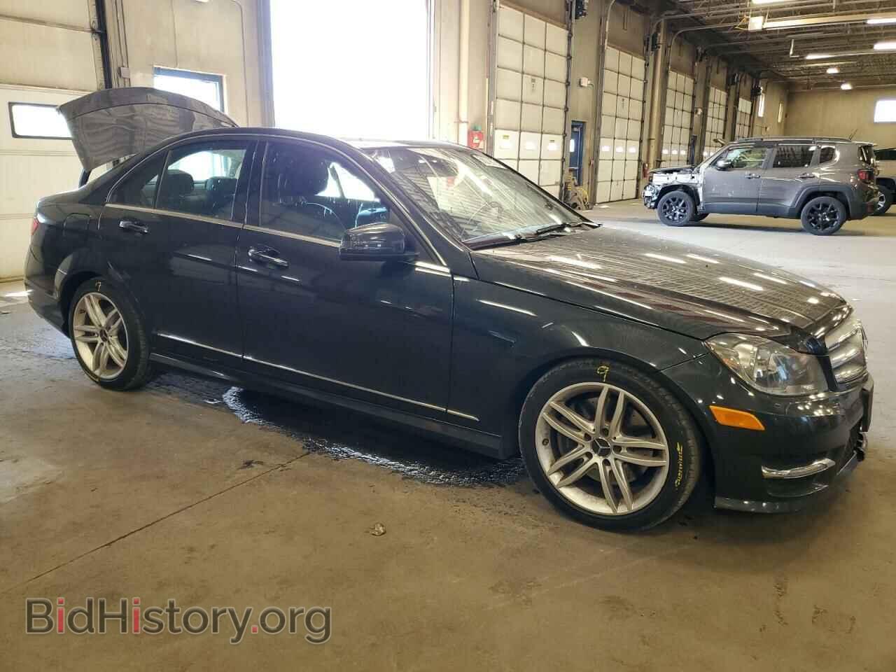 2013 MERCEDES-BENZ C-CLASS - VIN: WDDGF8AB5DG044963 - Фото 4