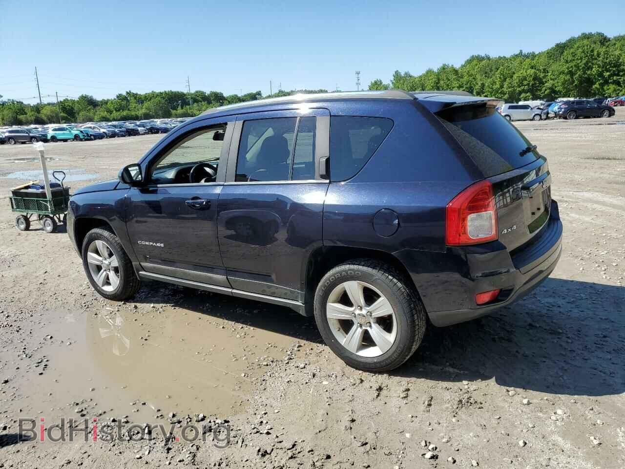 2011 JEEP COMPASS - VIN: 1J4NF1FB9BD134658 - Фото 2
