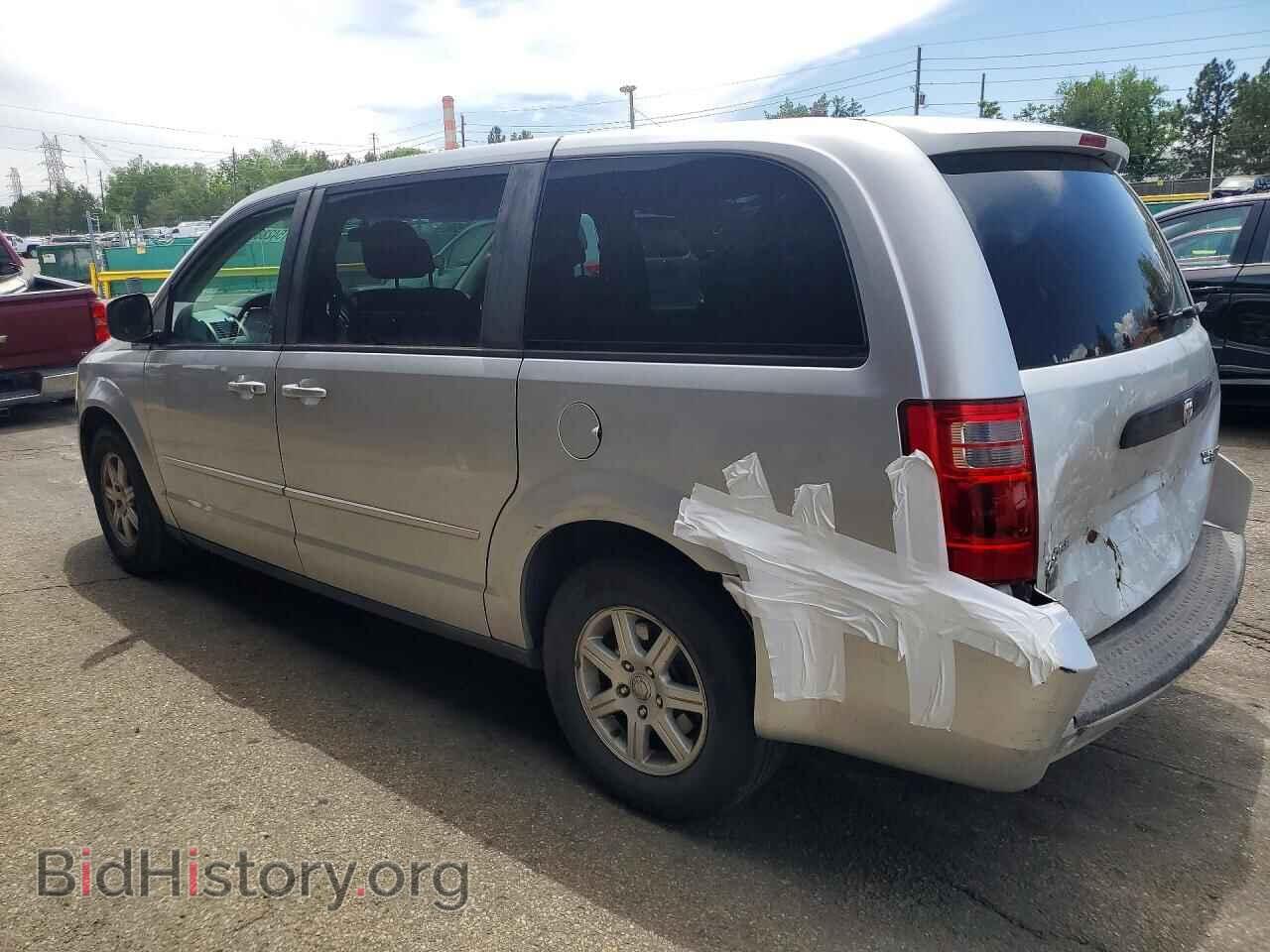 2010 DODGE CARAVAN - VIN: 2D4RN4DE3AR362811 - Photo 2