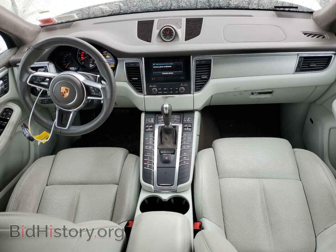 2017 PORSCHE MACAN - VIN: WP1AF2A59HLB60492 - Photo 8