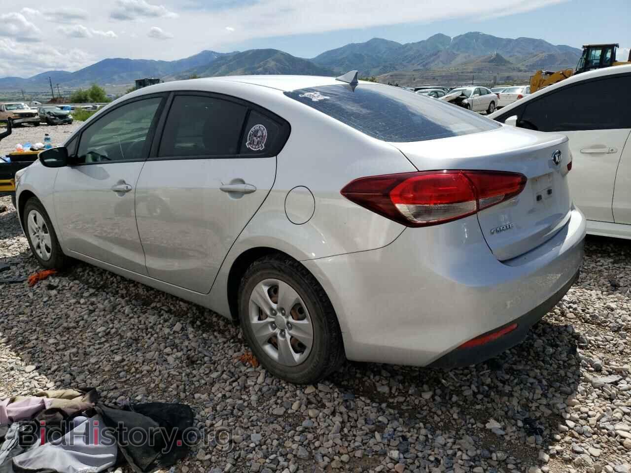 2017 KIA FORTE - VIN: 3KPFK4A74HE036123 - Фото 2