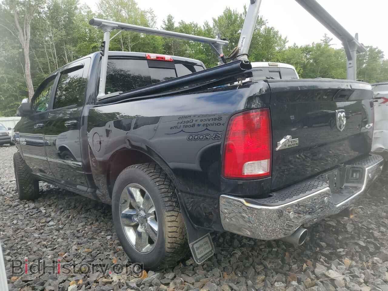 2017 RAM 1500 - VIN: 3C6RR7LT3HG659362 - Фото 2