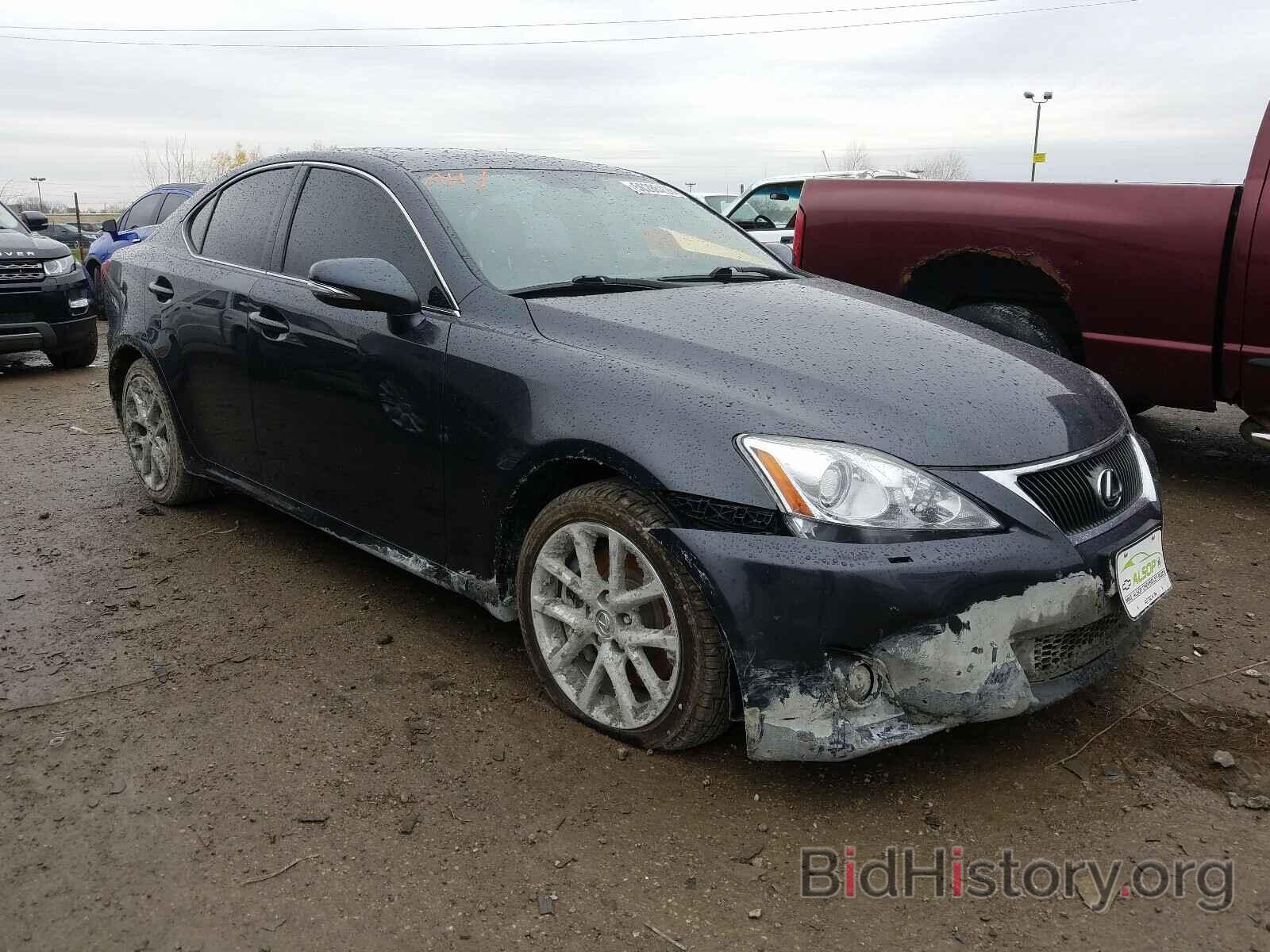 Photo JTHCE5C29B5001385 - LEXUS IS 2011