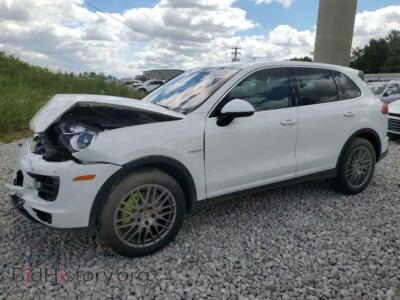 2016 Porsche CAYENNE SE Hybrid, white — VIN WP1AE2A23GLA64381, Copart