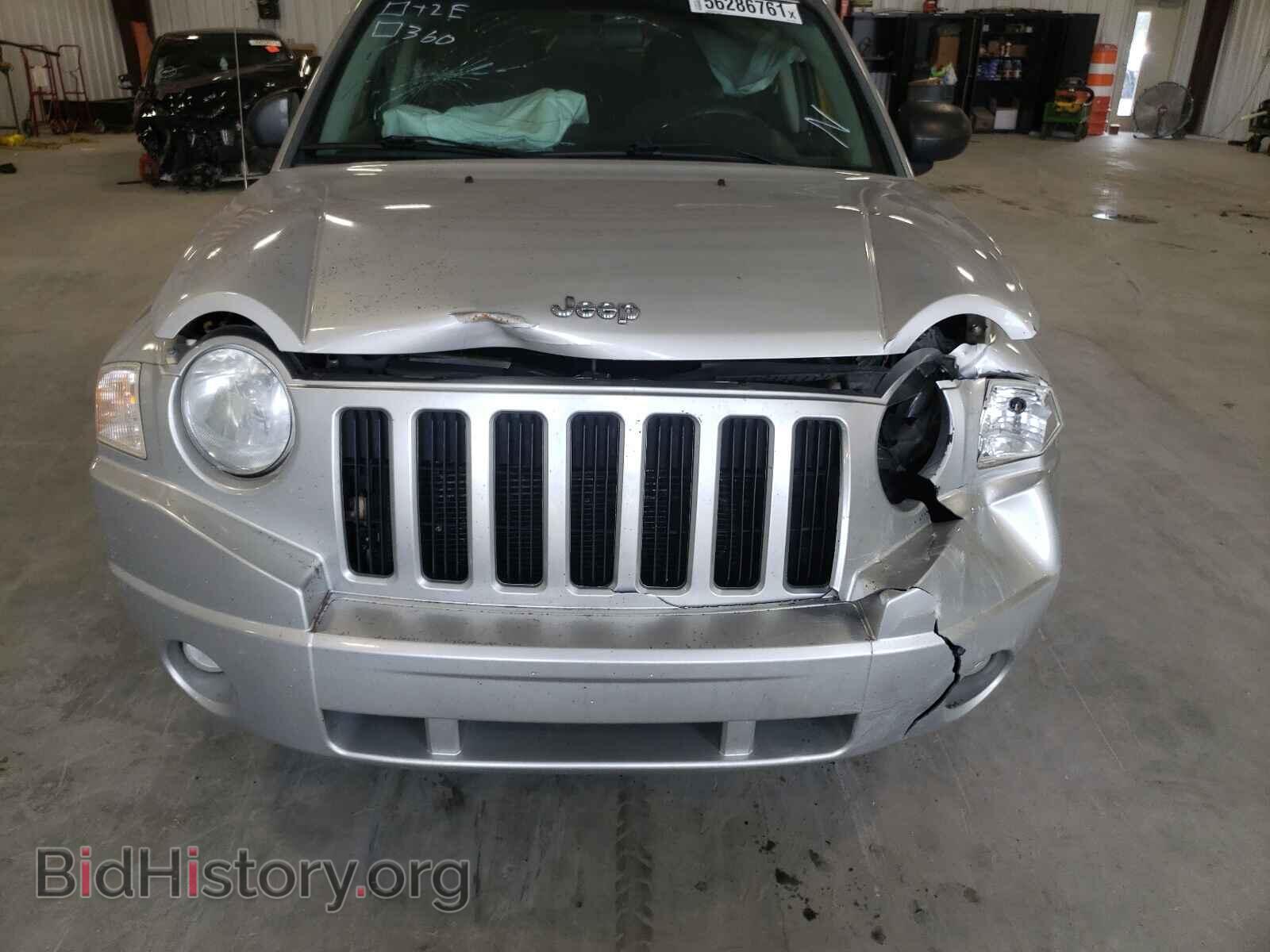2010 JEEP COMPASS - VIN: 1J4NT1FA1AD676724 - Фото 9