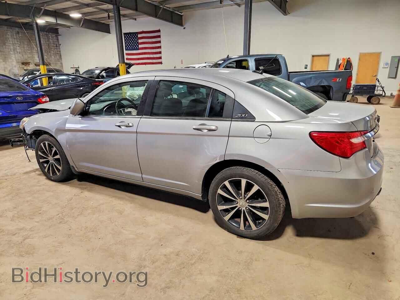 2013 CHRYSLER 200 - VIN: 1C3CCBBB4DN579778 - Photo 2