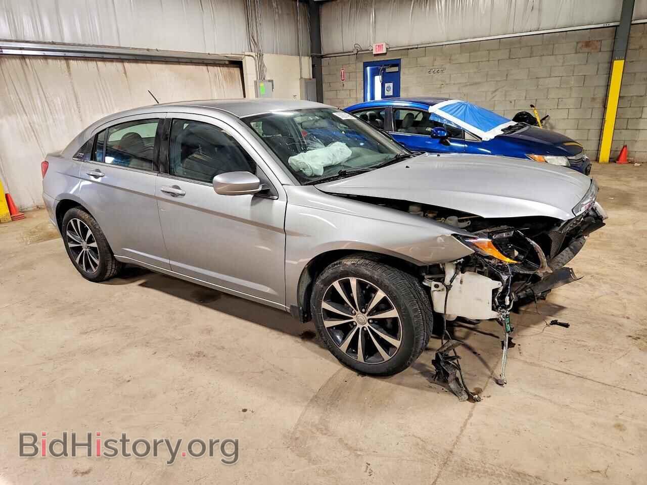 2013 CHRYSLER 200 - VIN: 1C3CCBBB4DN579778 - Photo 4