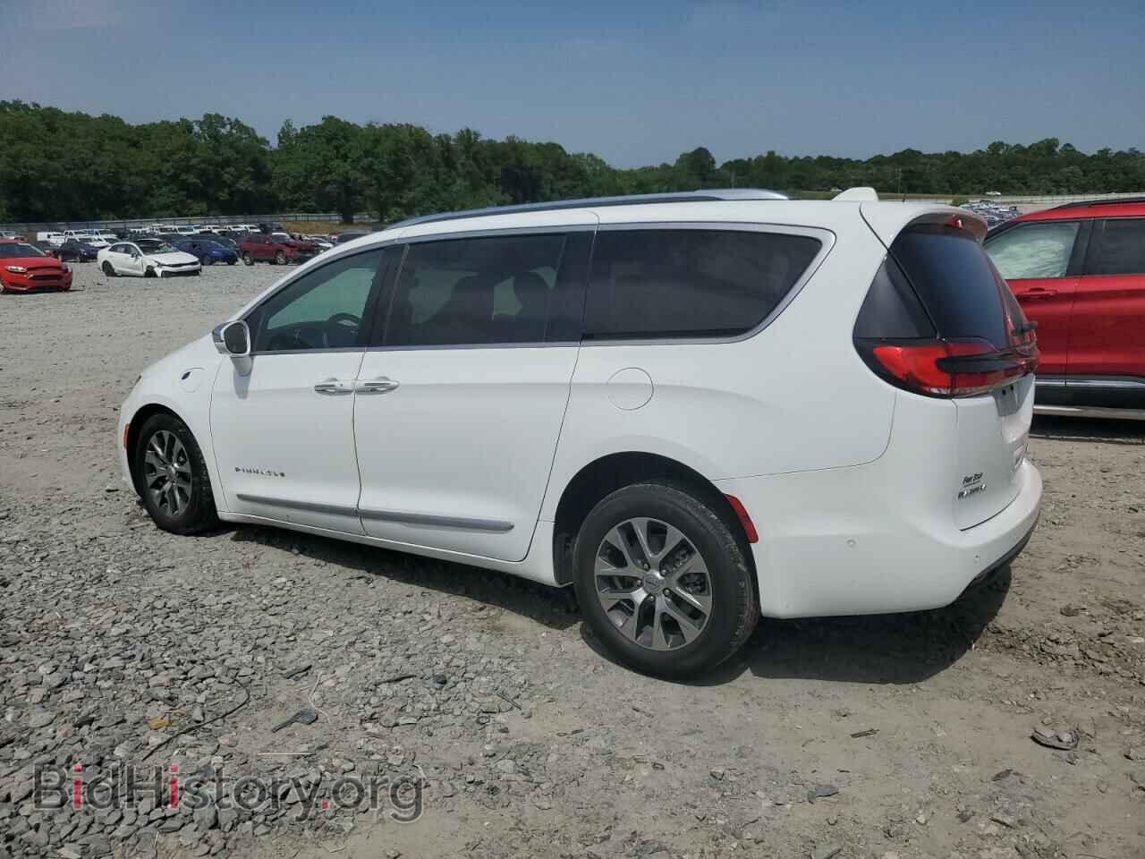 2021 CHRYSLER PACIFICA - VIN: 2C4RC1N77MR540371 - Фото 2