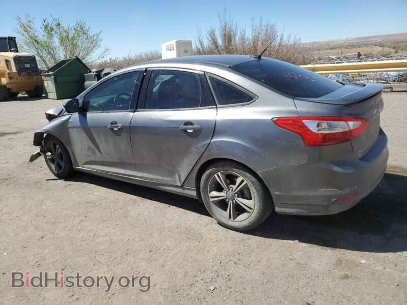 2014 Ford FOCUS (VIN 1FADP3F22EL271385) — фото 2 из 13